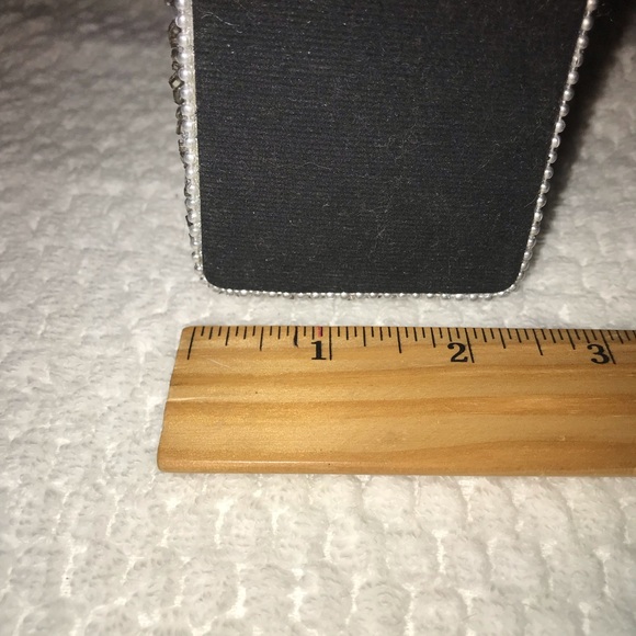 Two decorative boxes and beaded mini note pad - Picture 9 of 13